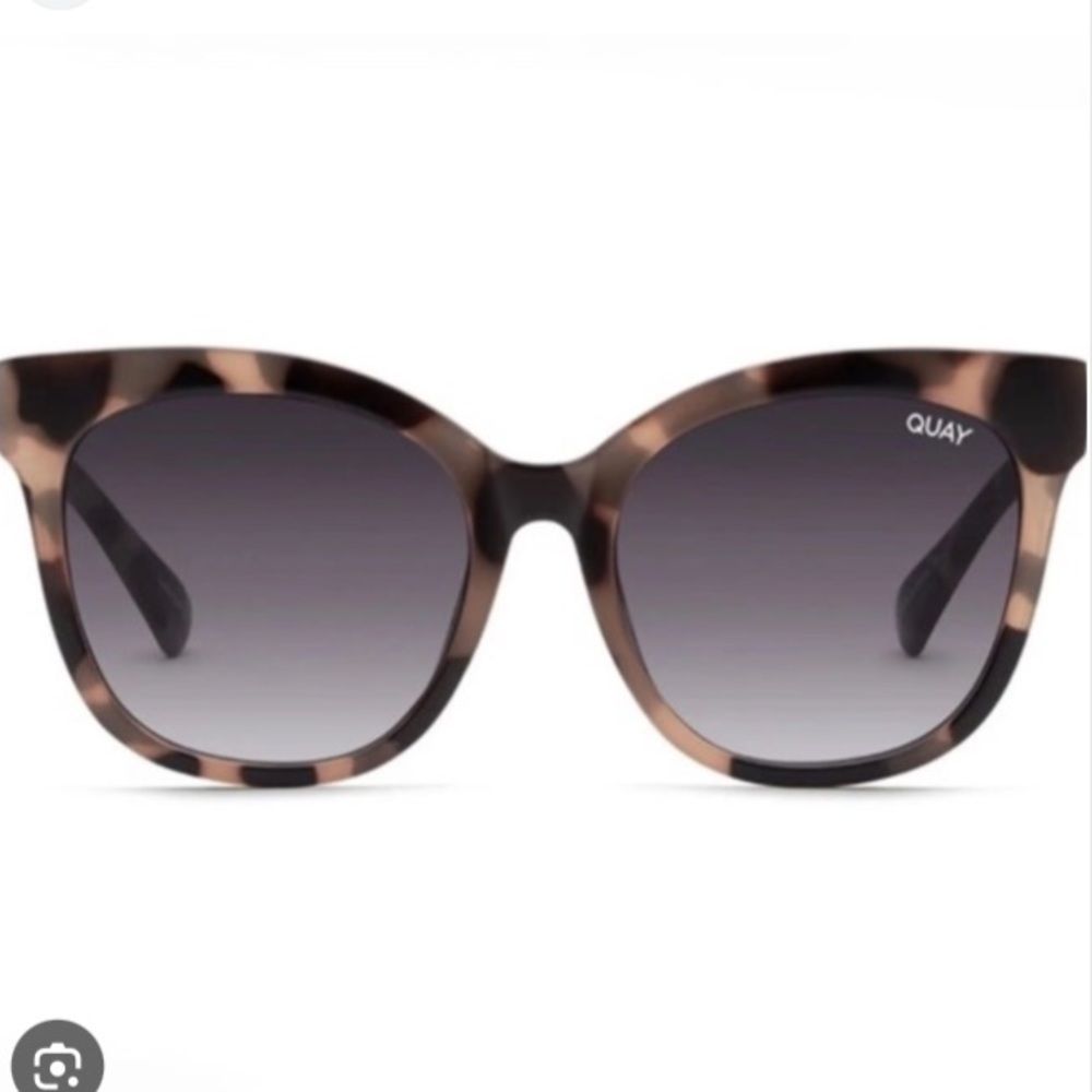 1 left! Host pick! 🌾RARE quay Its My Way tortoise large sunglasses